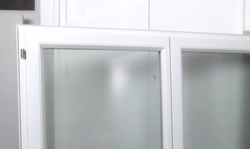 Comment poser une fenêtre en PVC double vitrage